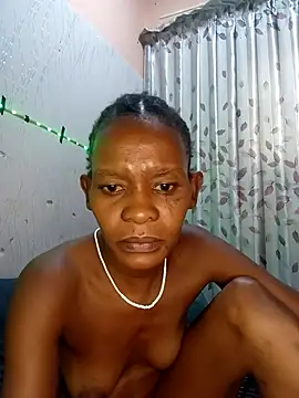 Snapshot of TastyAfrica chatting on March 20, 11:37 am TastyAfrica online show from March 20, 11:37 am