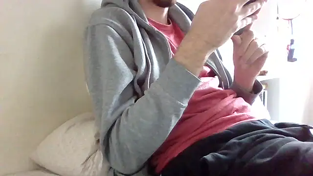 Snapshot of lusluk chatting on March 11, 3:02 pm lusluk online show from March 11, 3:02 pm