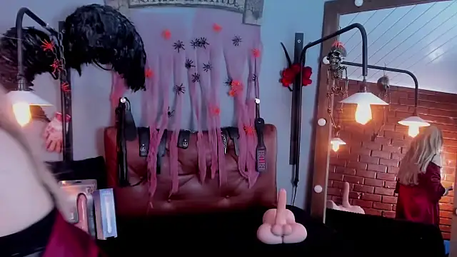 Samantha mature56 online show from October 24, 9:06 am