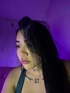 Nickiiiii online show from February 12, 6:51 am