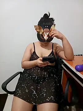 Snapshot of merve0234 chatting on December 11, 9:55 pm merve0234 online show from December 11, 9:55 pm