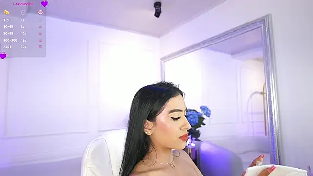 elasummer online show from March 22, 2:58 pm