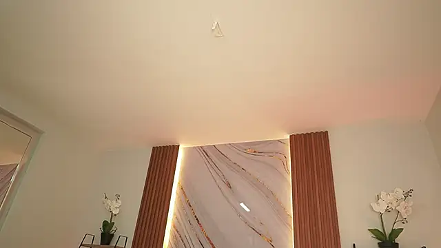 elasummer online show from March 4, 12:22 pm