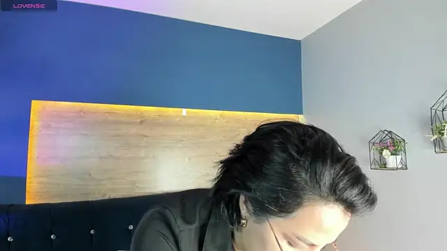 victoria byte online show from December 15, 4:33 pm