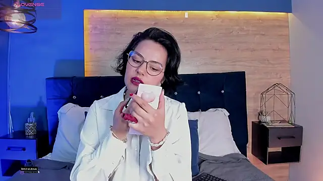 victoria byte online show from December 17, 8:48 pm