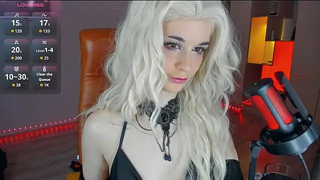 Snapshot of mollyposhh chatting on November 21, 7:56 pm mollyposhh online show from November 21, 7:56 pm