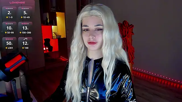 mollyposhh online show from January 13, 7:19 pm