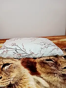 Snapshot of Orlasx chatting on February 28, 12:22 am Orlasx online show from February 28, 12:22 am