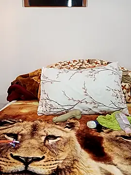 Snapshot of Orlasx chatting on March 6, 12:29 am Orlasx online show from March 6, 12:29 am