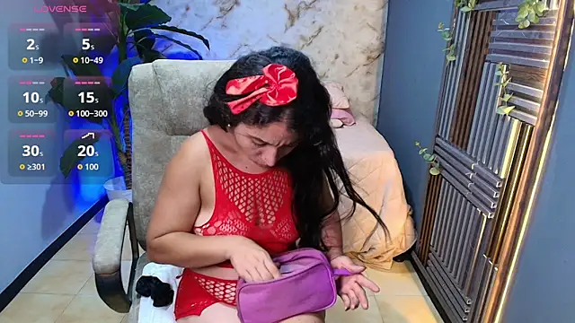 jennaa milf  online show from June 22, 7:22 pm