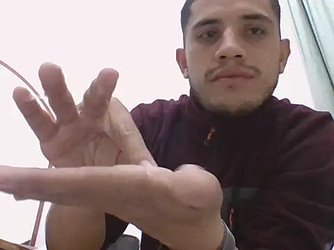 Snapshot of Deportist chatting on November 7, 7:47 pm Deportist online show from November 7, 7:47 pm