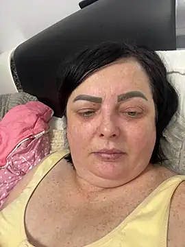 Amandamuller1982 online show from February 12, 4:54 am