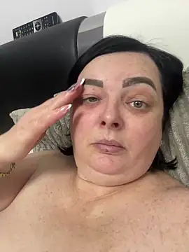 Amandamuller1982 online show from February 20, 3:23 am