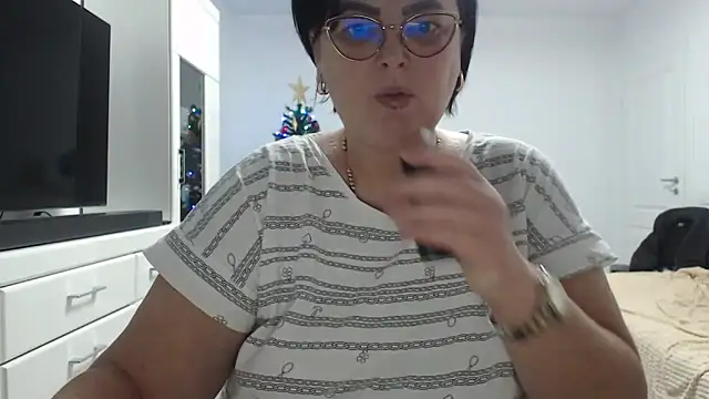 Amandamuller1982 online show from December 22, 11:24 pm