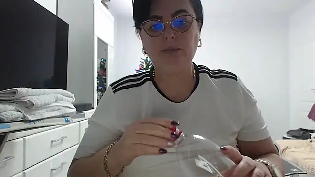 Amandamuller1982 online show from January 15, 9:14 am