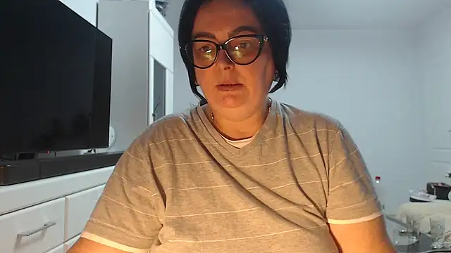 Amandamuller1982 online show from July 4, 12:28 am