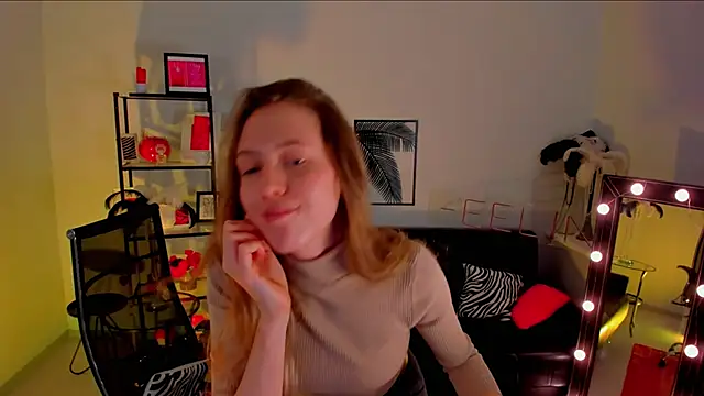 Snapshot of Sharon_Evansi chatting on March 20, 2:42 pm Sharon Evansi online show from March 20, 2:42 pm