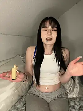 AdelinaAlia online show from March 12, 6:25 pm