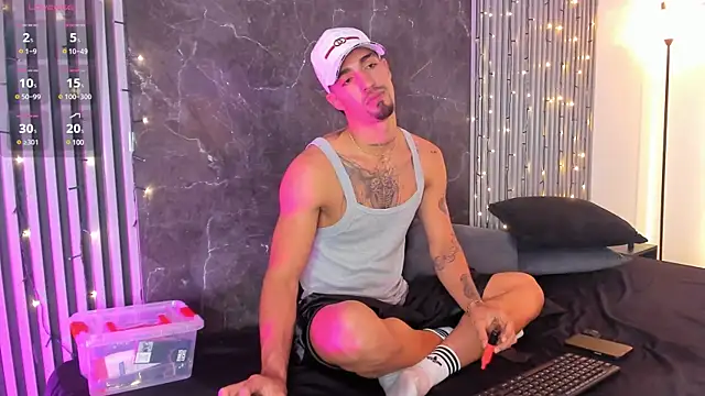 Snapshot of Duriel_ chatting on December 27, 4:21 pm Duriel online show from December 27, 4:21 pm