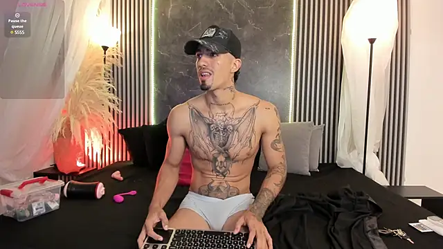 Snapshot of Duriel_ chatting on February 9, 12:41 pm Duriel online show from February 9, 12:41 pm