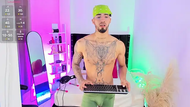 Snapshot of Duriel_ chatting on November 14, 5:00 pm Duriel online show from November 14, 5:00 pm