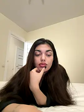 Snapshot of Sweet_Khalifa_ chatting on December 7, 2:13 pm Sweet Khalifa  online show from December 7, 2:13 pm