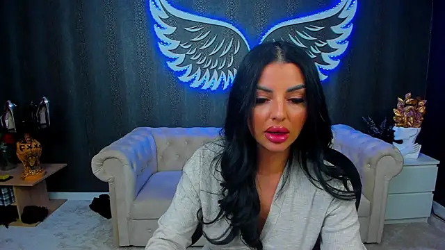 Snapshot of anemarieejolie chatting on March 12, 5:49 pm anemarieejolie online show from March 12, 5:49 pm
