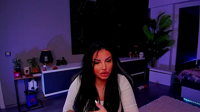 anemarieejolie online show from February 28, 6:20 pm