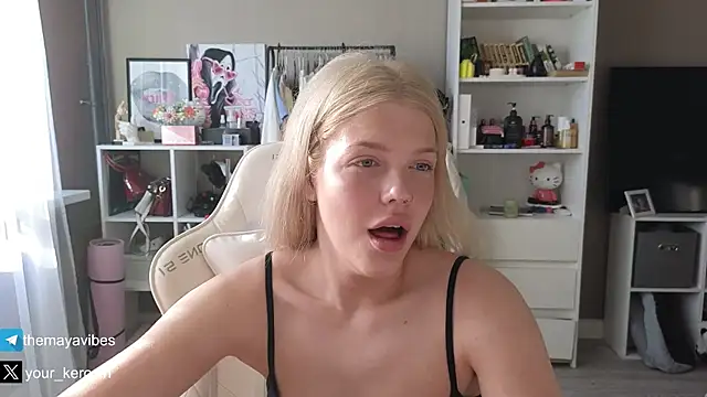 Maya Rave online show from July 3, 3:24 am