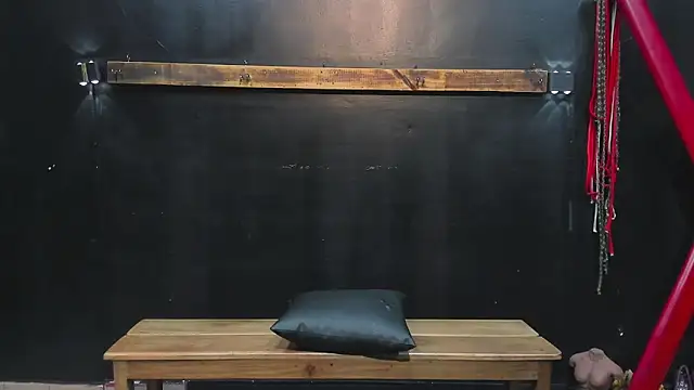 BDSM Vantablack  online show from May 6, 4:08 am