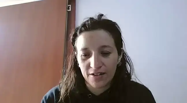 Snapshot of hanamy_joha chatting on December 12, 3:27 pm hanamy joha online show from December 12, 3:27 pm