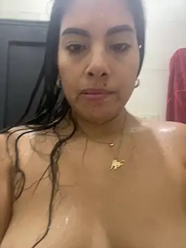 steisy325 online show from January 27, 8:07 pm