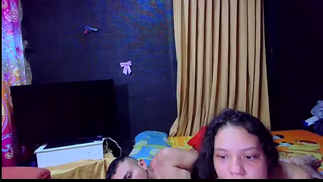 Snapshot of emily_69_porno chatting on September 25, 4:27 am emily 69 porno online show from September 25, 4:27 am