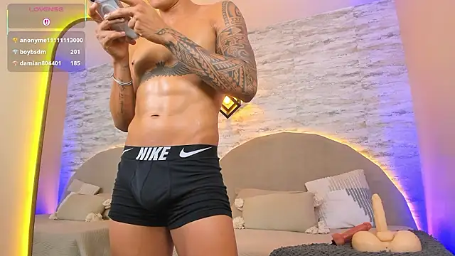 Aron Bolt online show from March 9, 12:42 pm