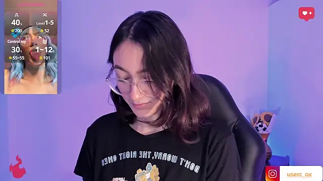 Snapshot of haanna_thompsoon chatting on February 5, 5:31 pm haanna thompsoon online show from February 5, 5:31 pm