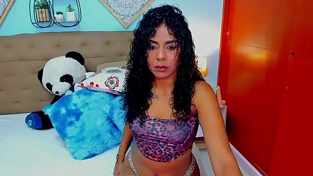 Edelaine rogers online show from February 19, 12:28 am