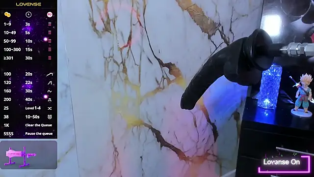 Snapshot of la_mazona chatting on January 7, 7:38 pm la mazona online show from January 7, 7:38 pm