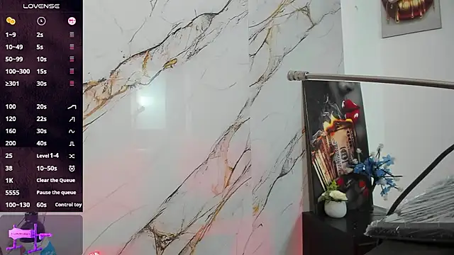 Snapshot of la_mazona chatting on March 7, 3:20 pm la mazona online show from March 7, 3:20 pm