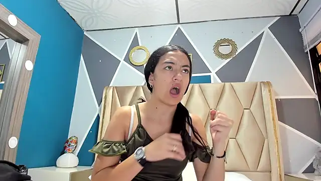 Mia scarlet69 online show from September 11, 12:27 pm