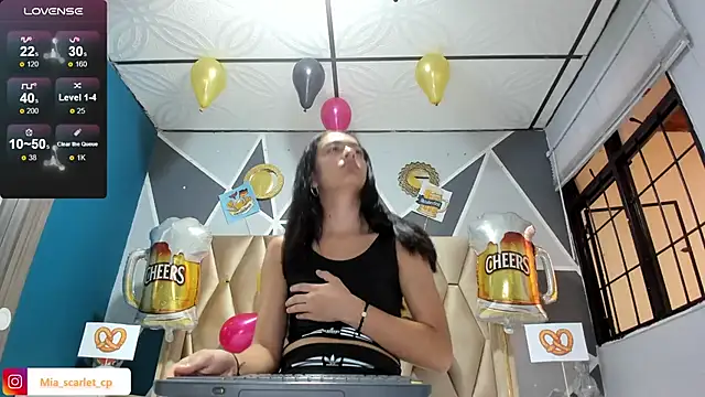 Mia scarlet69 online show from September 24, 12:08 pm