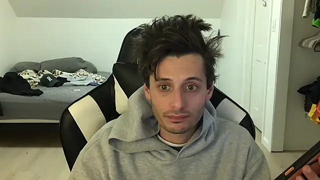 Dylansd online show from February 28, 6:25 am