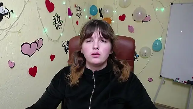 Snapshot of StaceyLex chatting on February 3, 6:34 am StaceyLex online show from February 3, 6:34 am