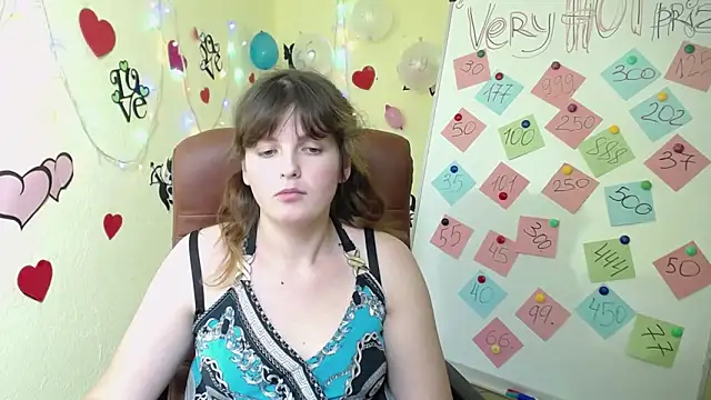 Snapshot of StaceyLex chatting on February 3, 4:31 pm StaceyLex online show from February 3, 4:31 pm