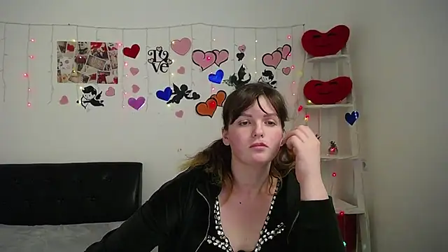 Snapshot of StaceyLex chatting on February 16, 10:10 am StaceyLex online show from February 16, 10:10 am