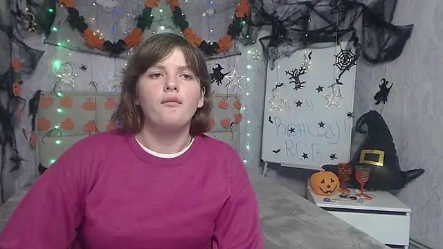 StaceyLex online show from October 27, 6:39 am