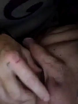 Snapshot of mirrowhot chatting on January 8, 10:37 pm mirrowhot online show from January 8, 10:37 pm