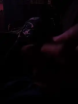 Snapshot of mirrowhot chatting on November 17, 10:59 pm mirrowhot online show from November 17, 10:59 pm