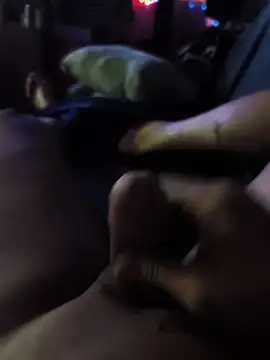 Snapshot of mirrowhot chatting on December 14, 10:47 pm mirrowhot online show from December 14, 10:47 pm