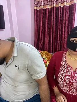 mickey love online show from February 25, 4:05 pm