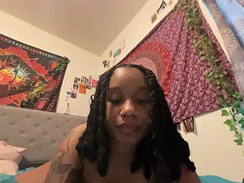 Snapshot of strip4faith chatting on March 21, 11:12 am strip4faith online show from March 21, 11:12 am